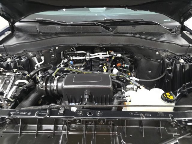 Used 2021 Ford Explorer XLT AWD/4WD image 21