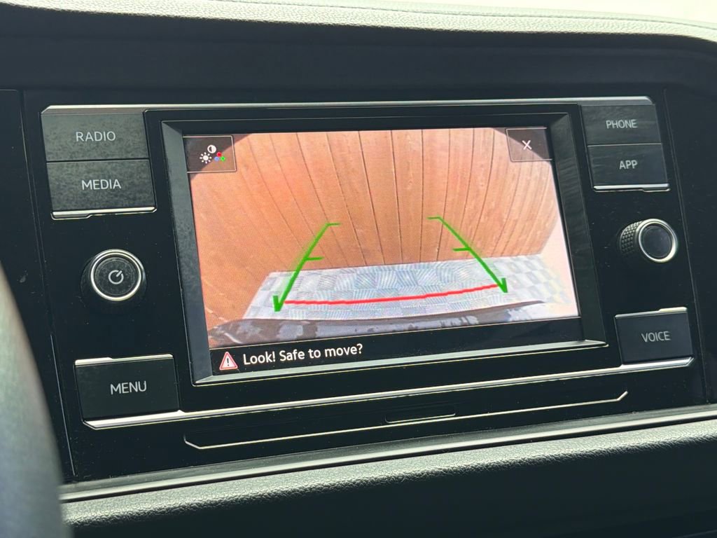 Used 2021 Volkswagen Jetta SE image 7