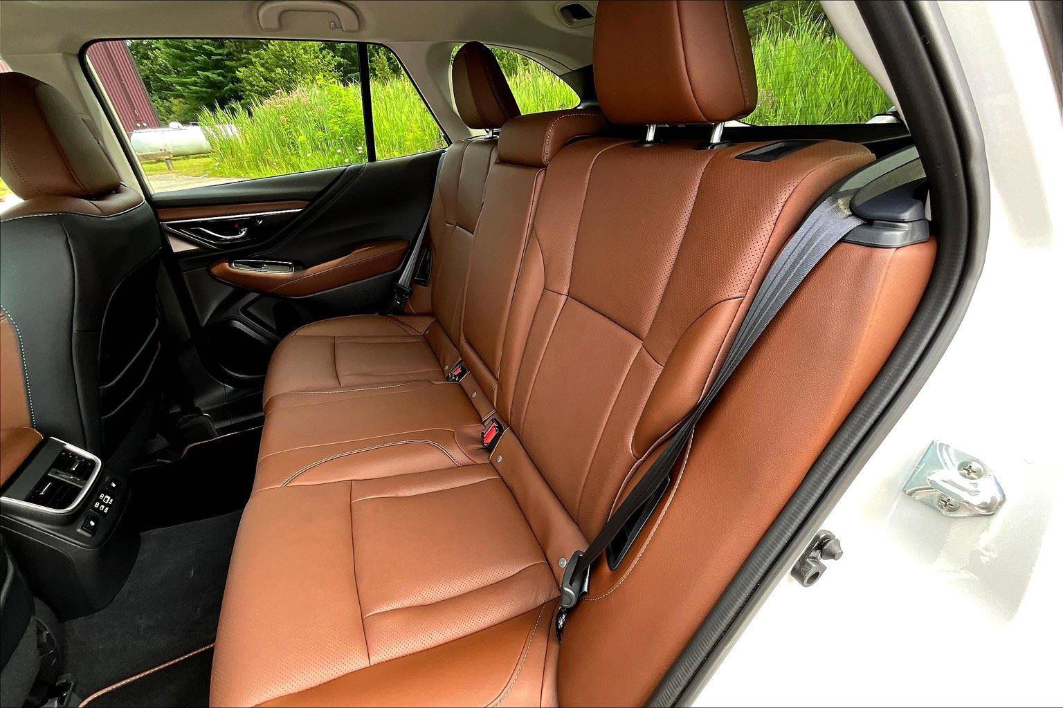 Used 2025 Subaru Outback Touring XT image 22