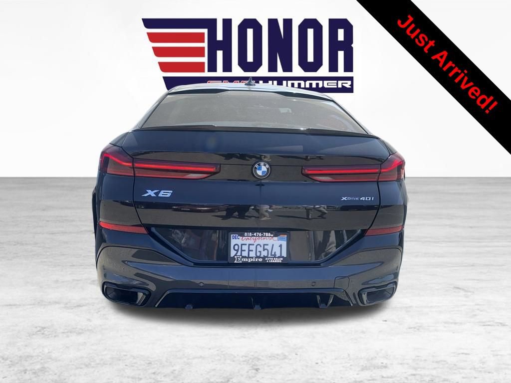 Used 2023 BMW X6 xDrive40i w/ M Sport Package image 2