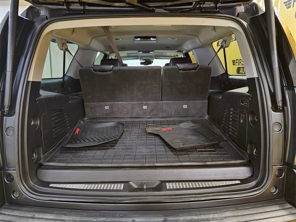 Used 2016 GMC Yukon XL SLT w/ Open Road Package image 18
