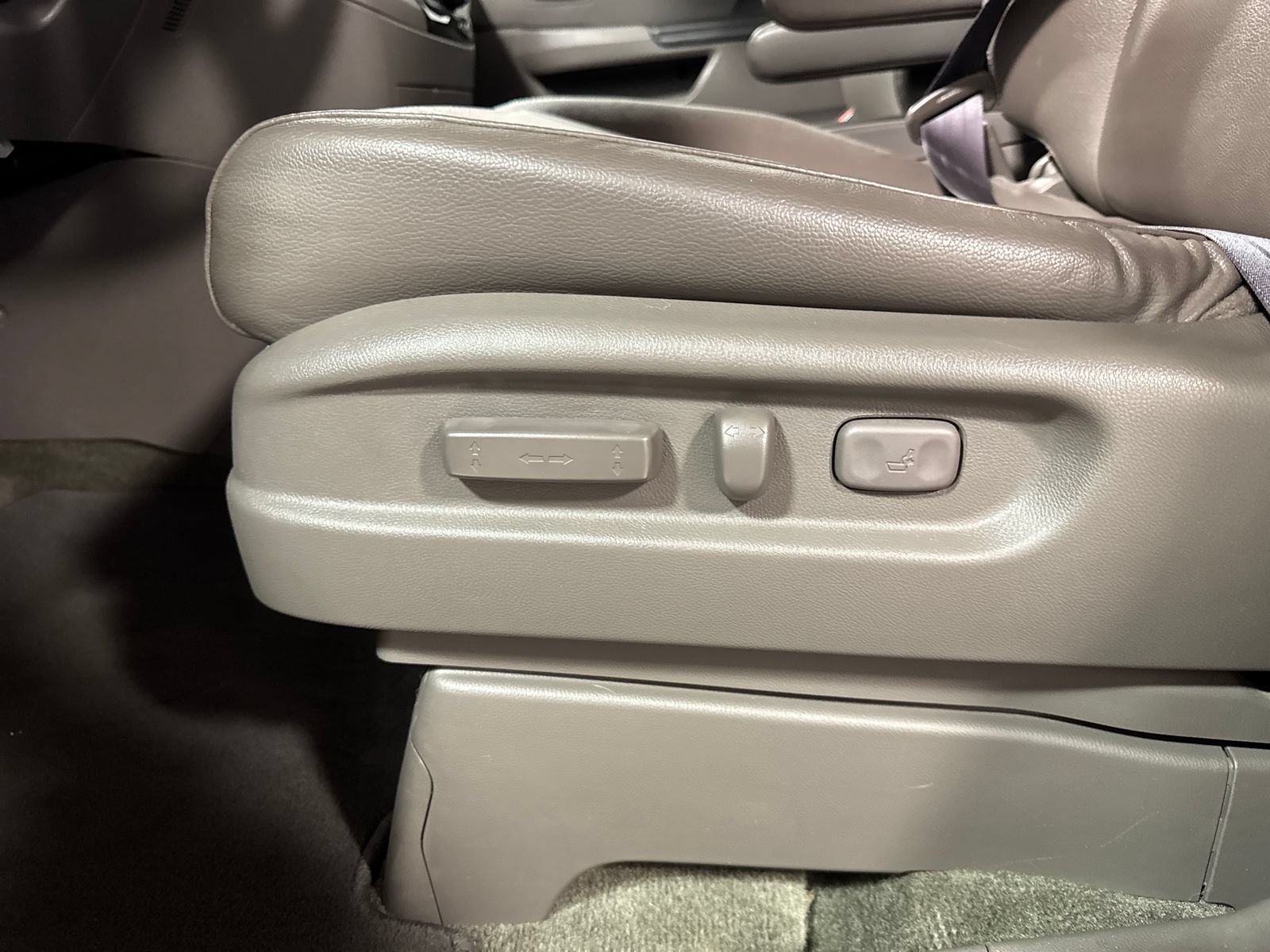 Used 2016 Honda Odyssey EX-L image 11