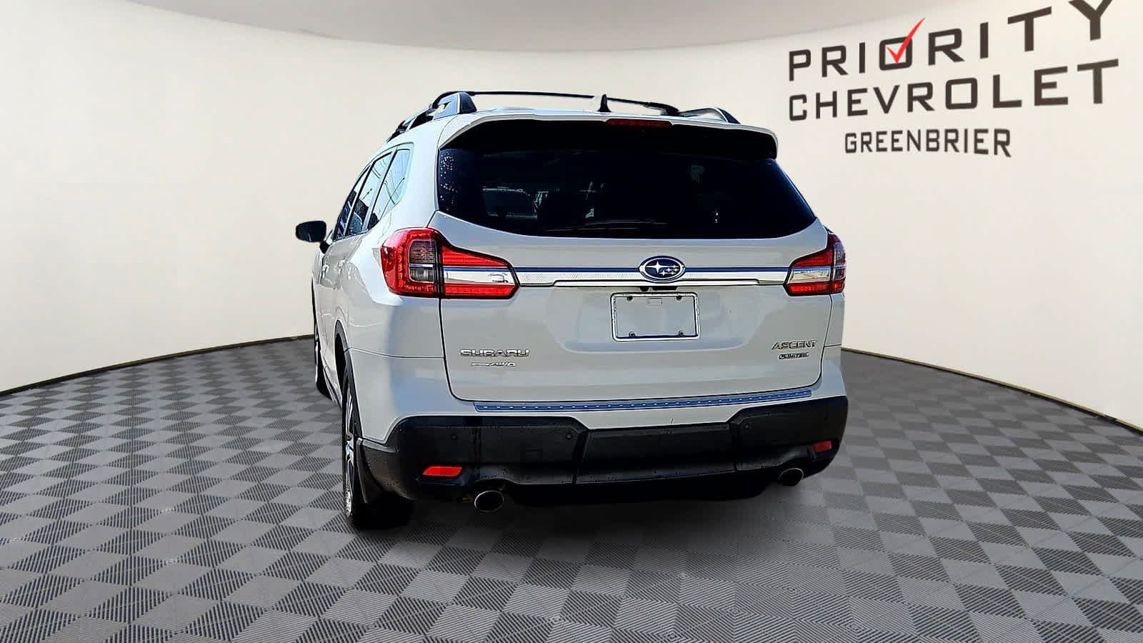 Used 2020 Subaru Ascent Limited w/ Technology Package AWD/4WD image 7
