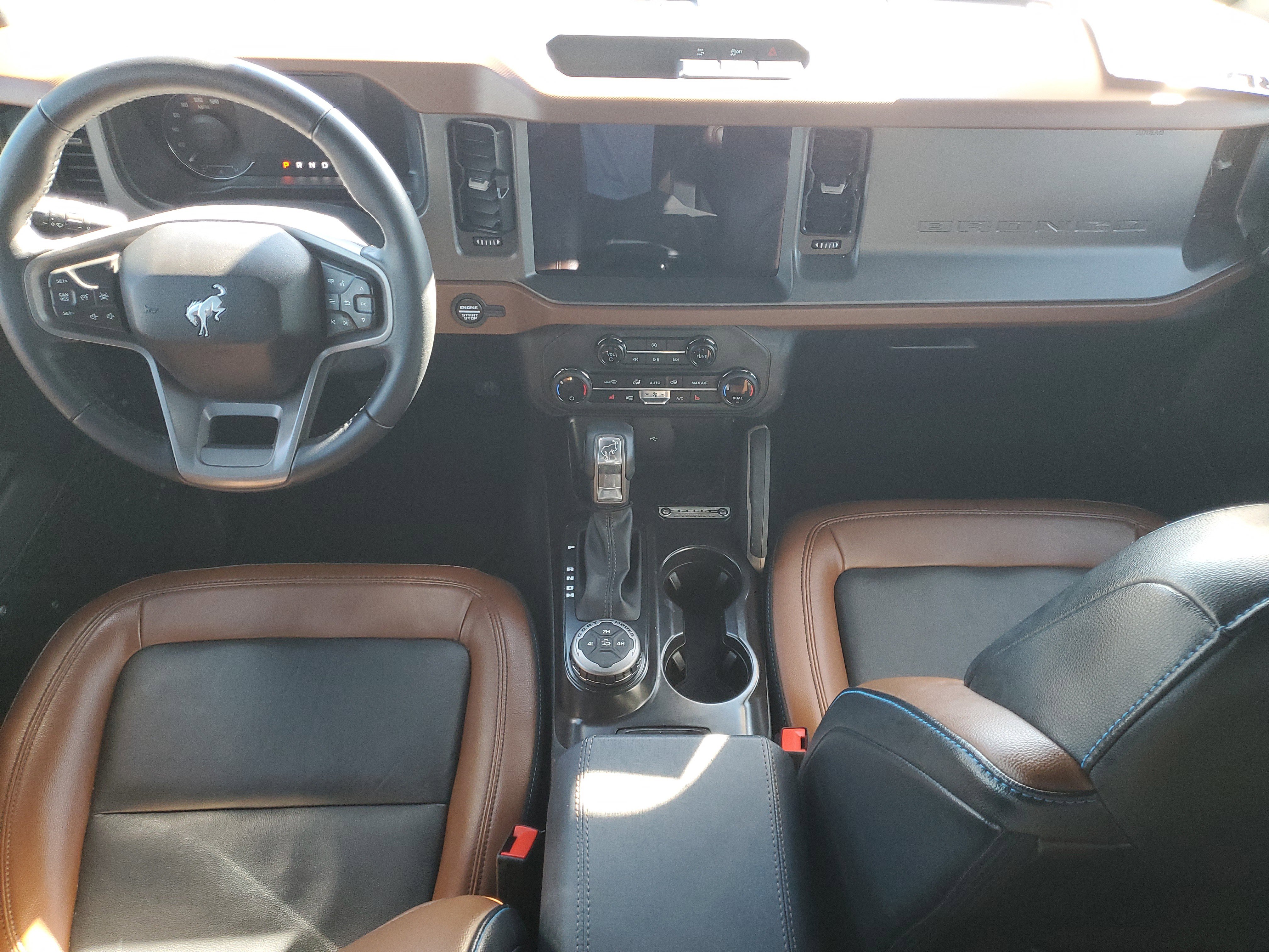 Used 2024 Ford Bronco Outer Banks image 16