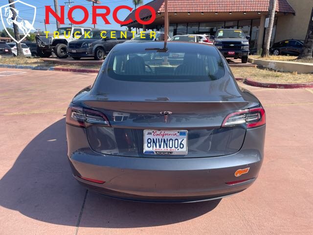 Used 2020 Tesla Model 3 Standard Range Plus RWD image 7