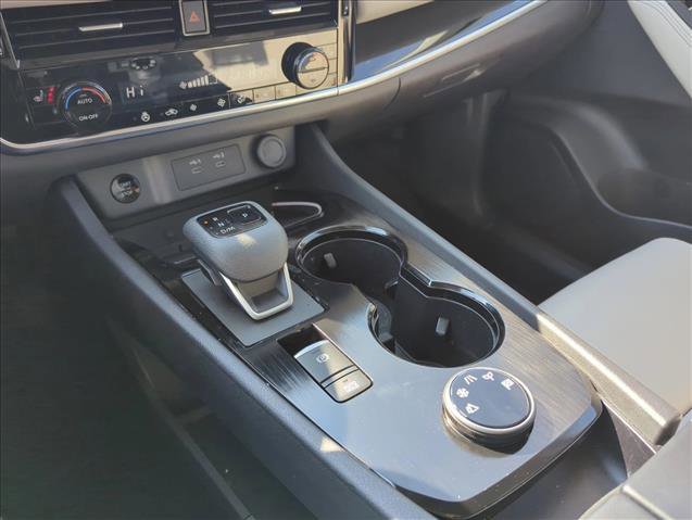 Certified 2024 Nissan Rogue SL image 15