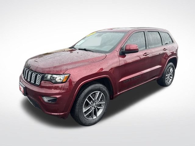 Used 2021 Jeep Grand Cherokee Laredo X AWD/4WD image 7