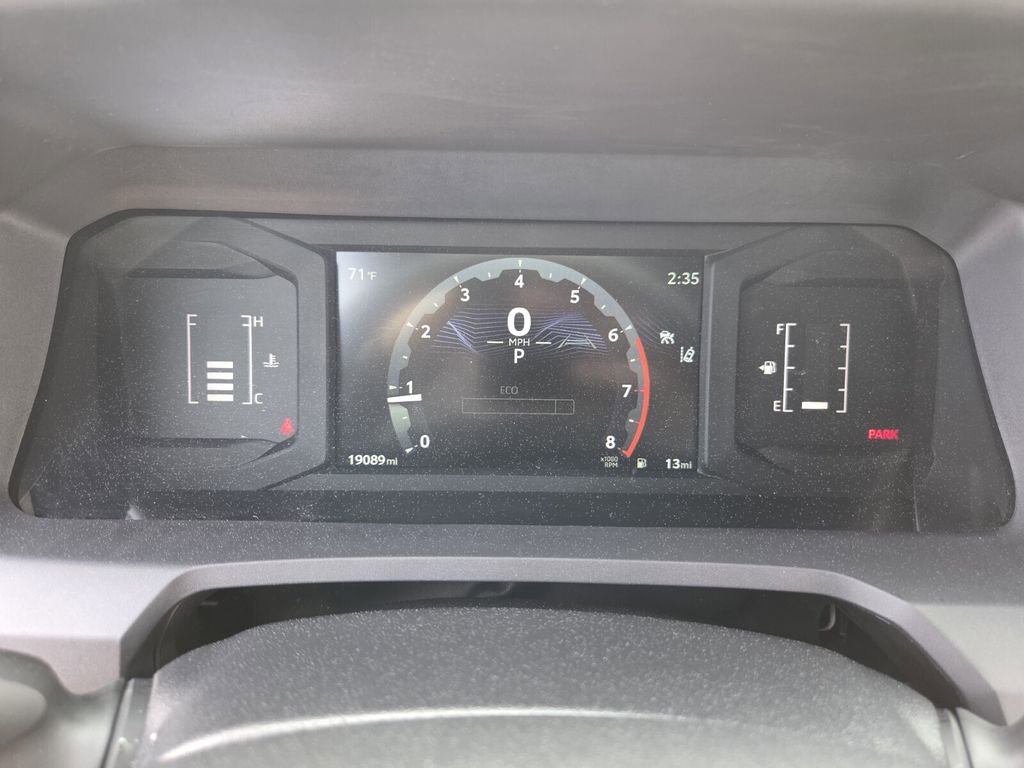 Used 2025 Toyota Tacoma SR5 image 21