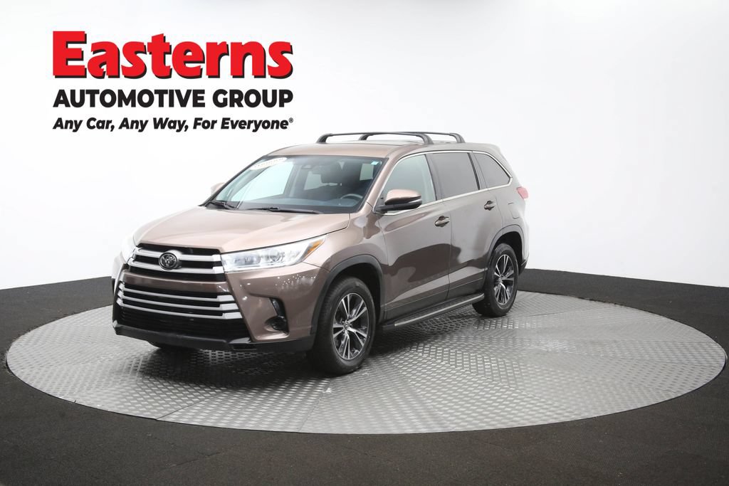 Used 2019 Toyota Highlander LE FWD image 54