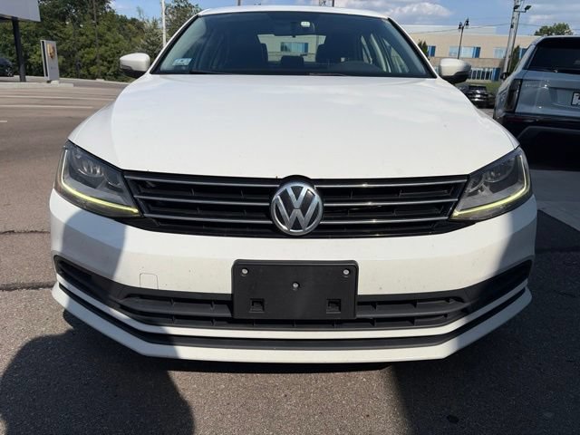 Used 2017 Volkswagen Jetta SE FWD image 5