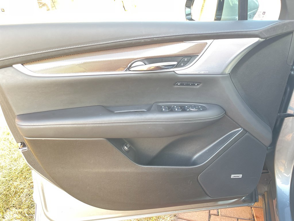 Used 2024 Cadillac XT6 Premium Luxury w/ Platinum Package image 19