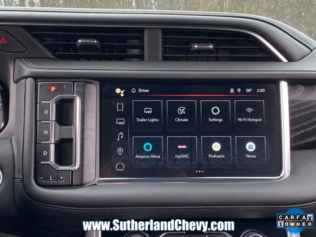 Used 2024 GMC Yukon XL Denali AWD/4WD image 31