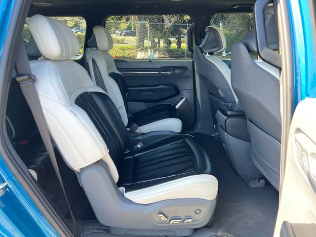 Used 2024 Kia EV9 GT-Line image 14