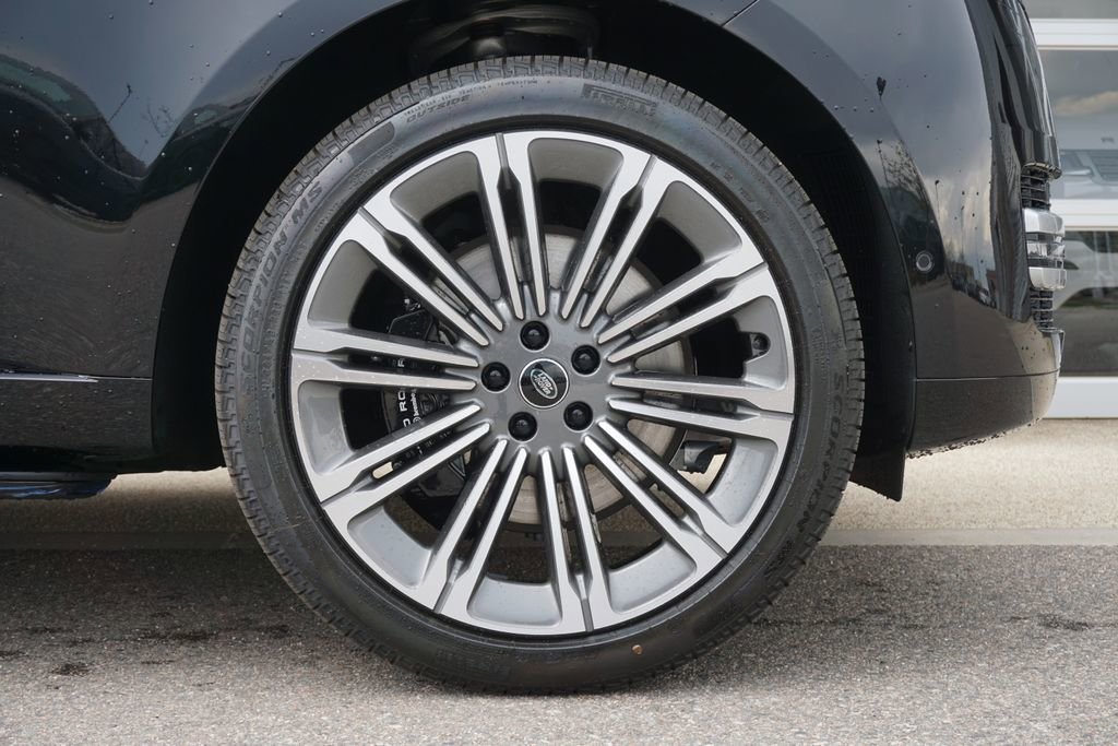 New 2025 Land Rover Range Rover Autobiography image 35