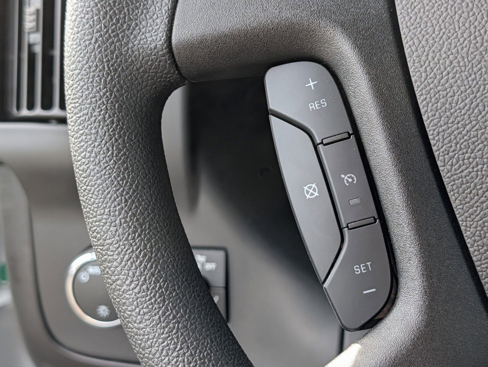 New 2026 Chevrolet Express 3500 w/ Power Convenience Package image 30