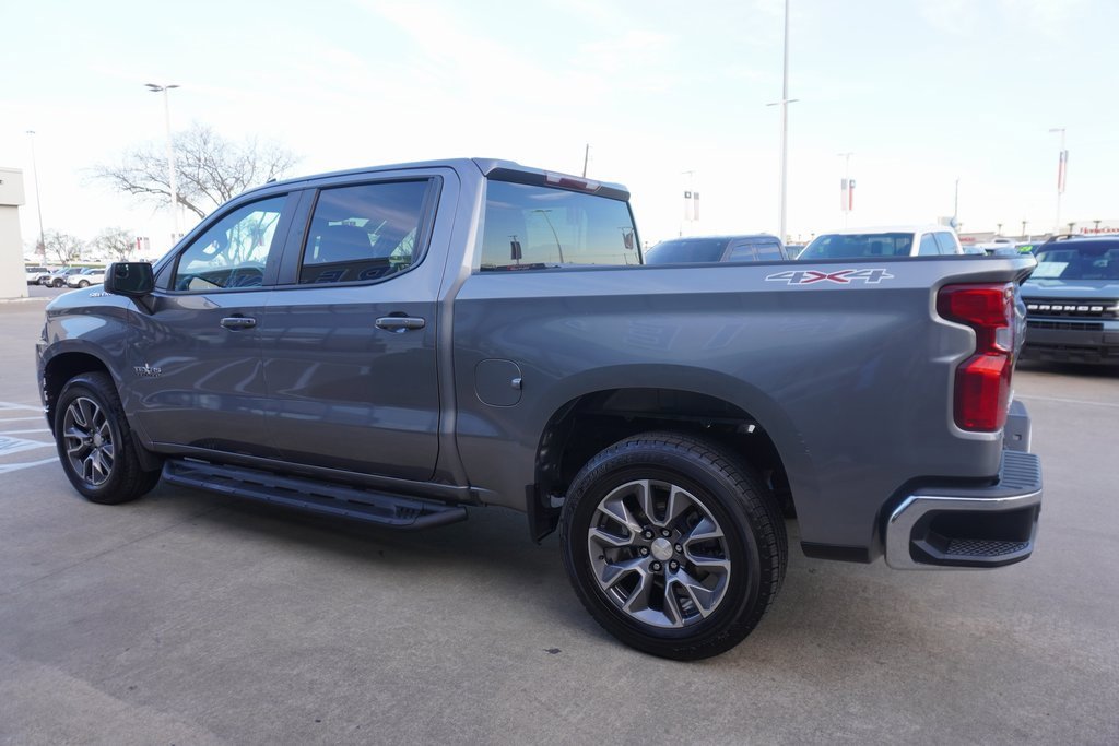 Used 2019 Chevrolet Silverado 1500 LT w/ Texas Edition image 4