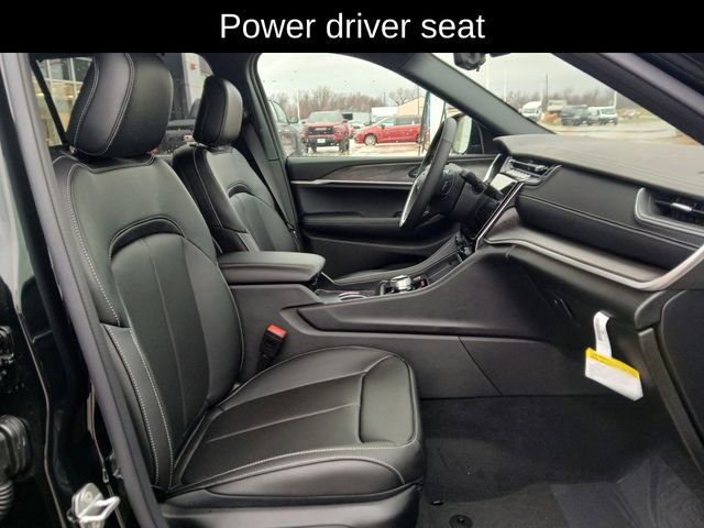 New 2025 Jeep Grand Cherokee L Limited w/ Luxury Tech Group II image 16