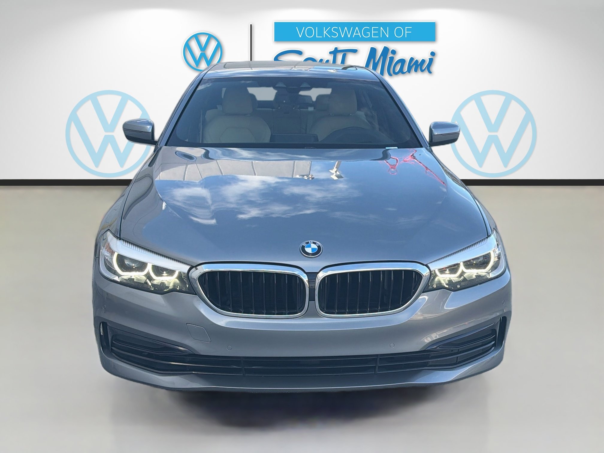 Used 2019 BMW 540i w/ Convenience Package RWD image 2