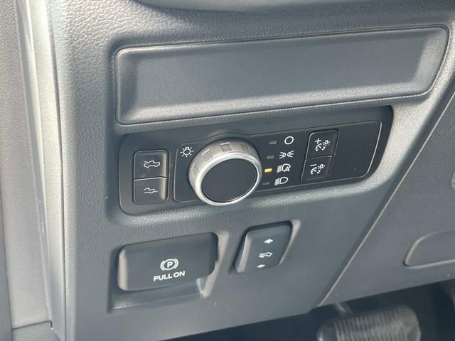 Certified 2025 Ford F150 Lightning Platinum AWD/4WD image 23