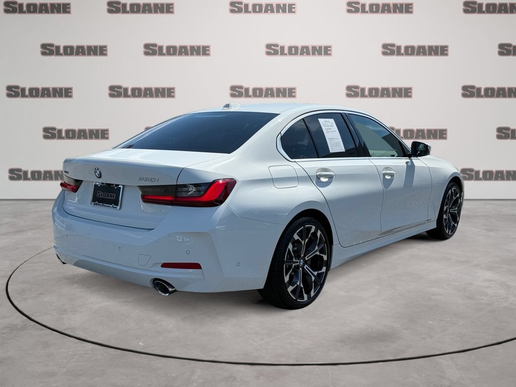 Used 2026 BMW 330i xDrive Sedan w/ Premium Package AWD/4WD image 5