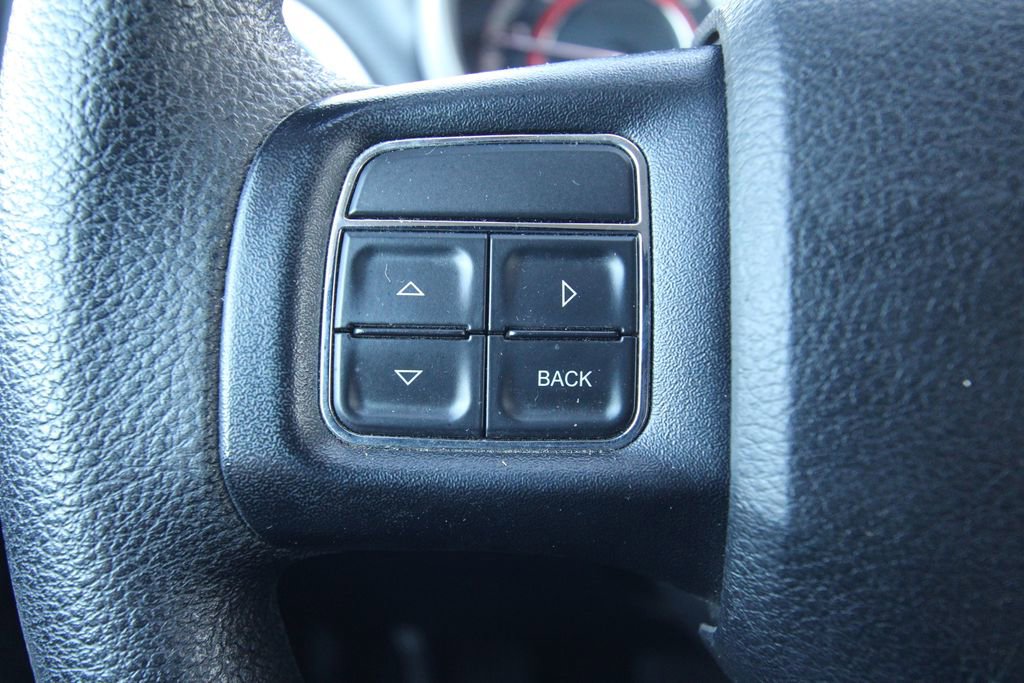 Used 2018 Dodge Journey SE FWD image 20