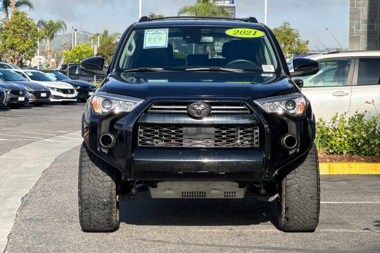 Used 2021 Toyota 4Runner SR5 Premium w/ Moonroof Package AWD/4WD image 9