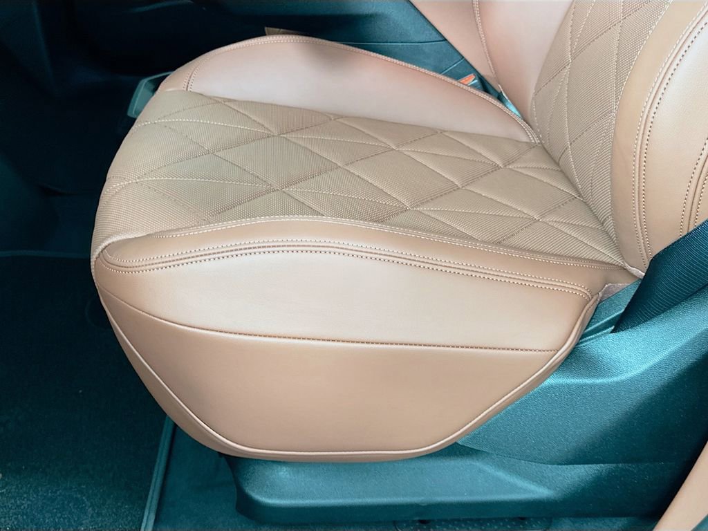 New 2026 BMW iX M70 image 21