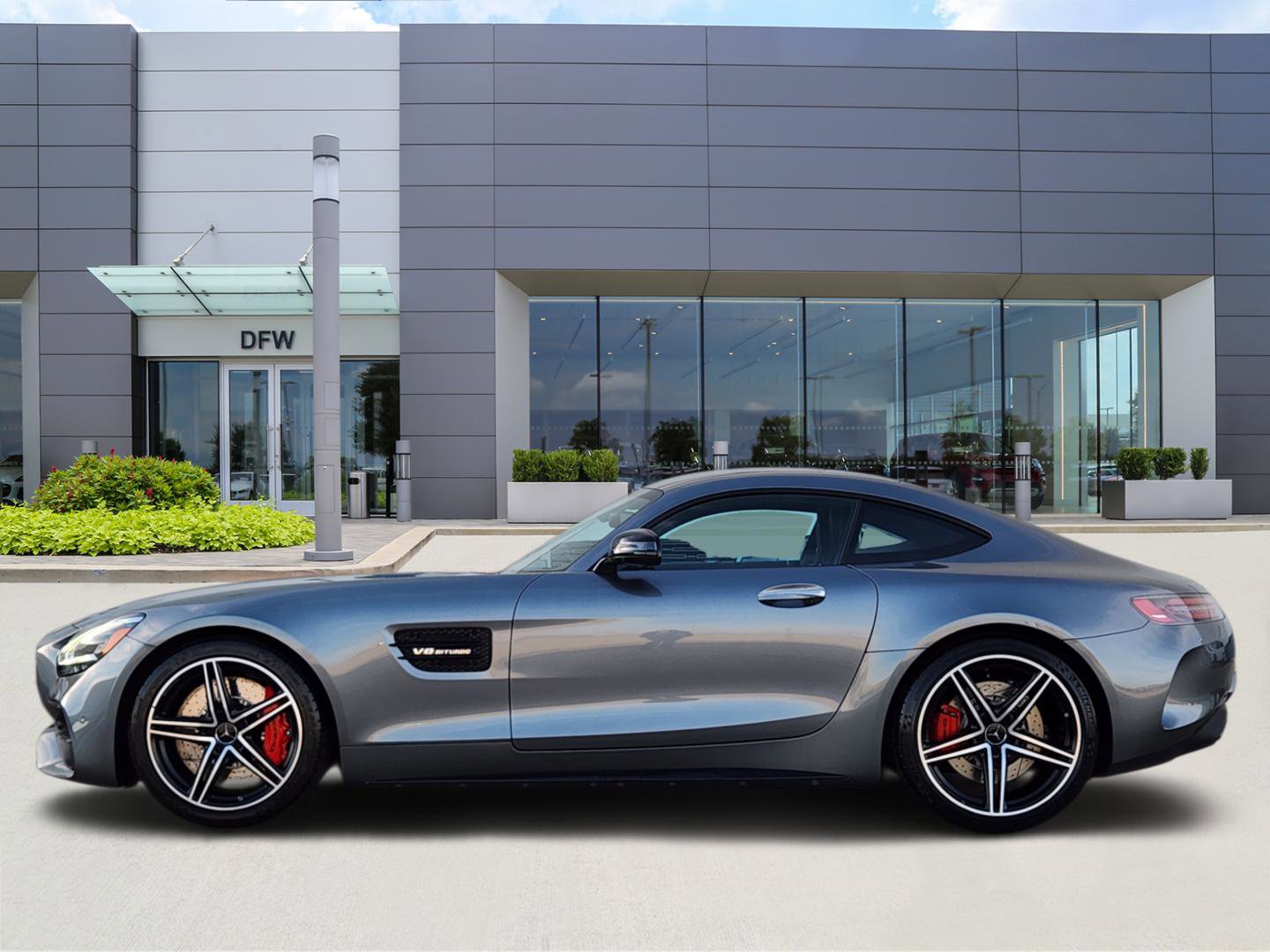 Used 2020 Mercedes-Benz AMG GT C image 3