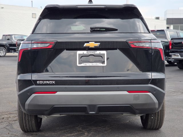 New 2027 Chevrolet Equinox LT FWD image 13