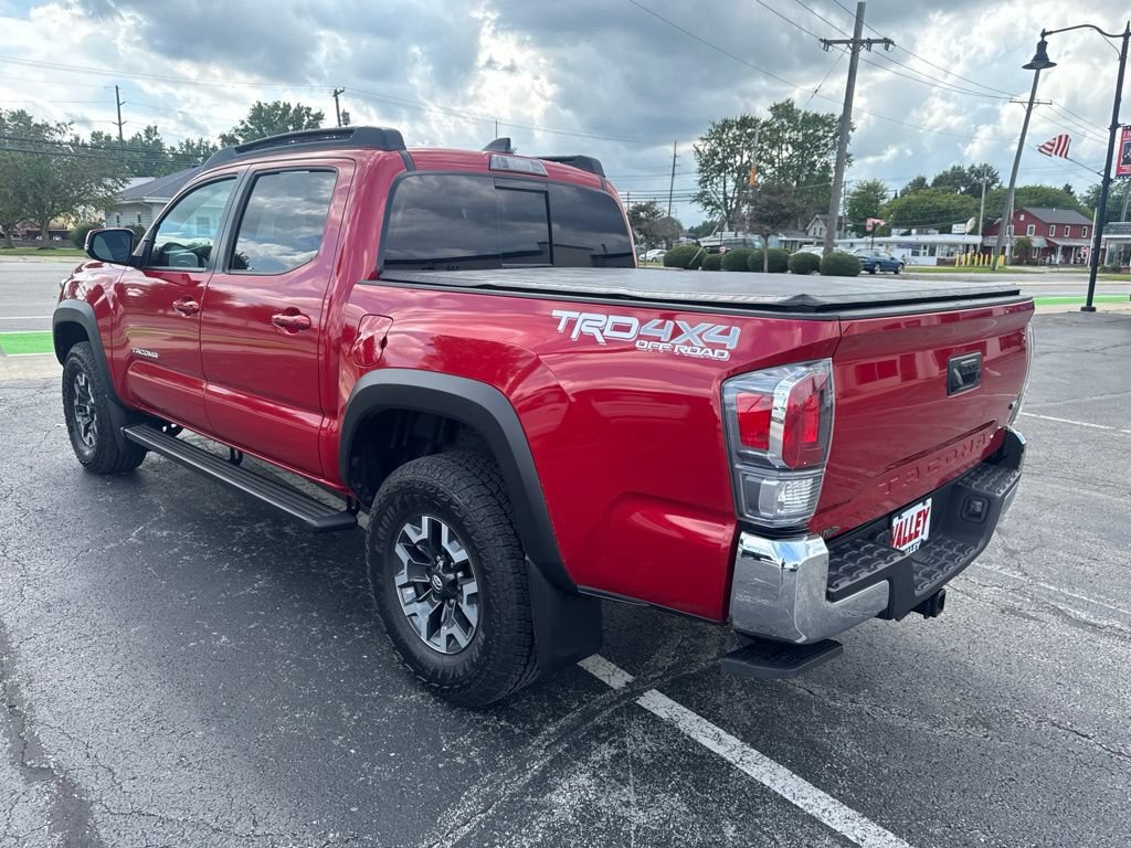 Used 2023 Toyota Tacoma TRD Off-Road AWD/4WD image 11