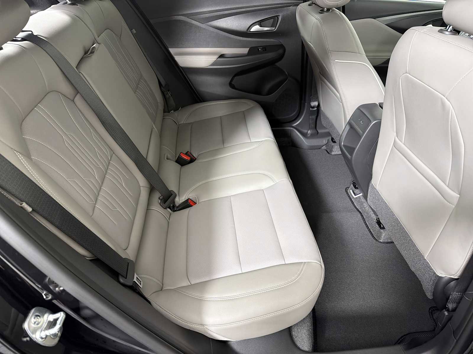 New 2026 Buick Envista Avenir image 13