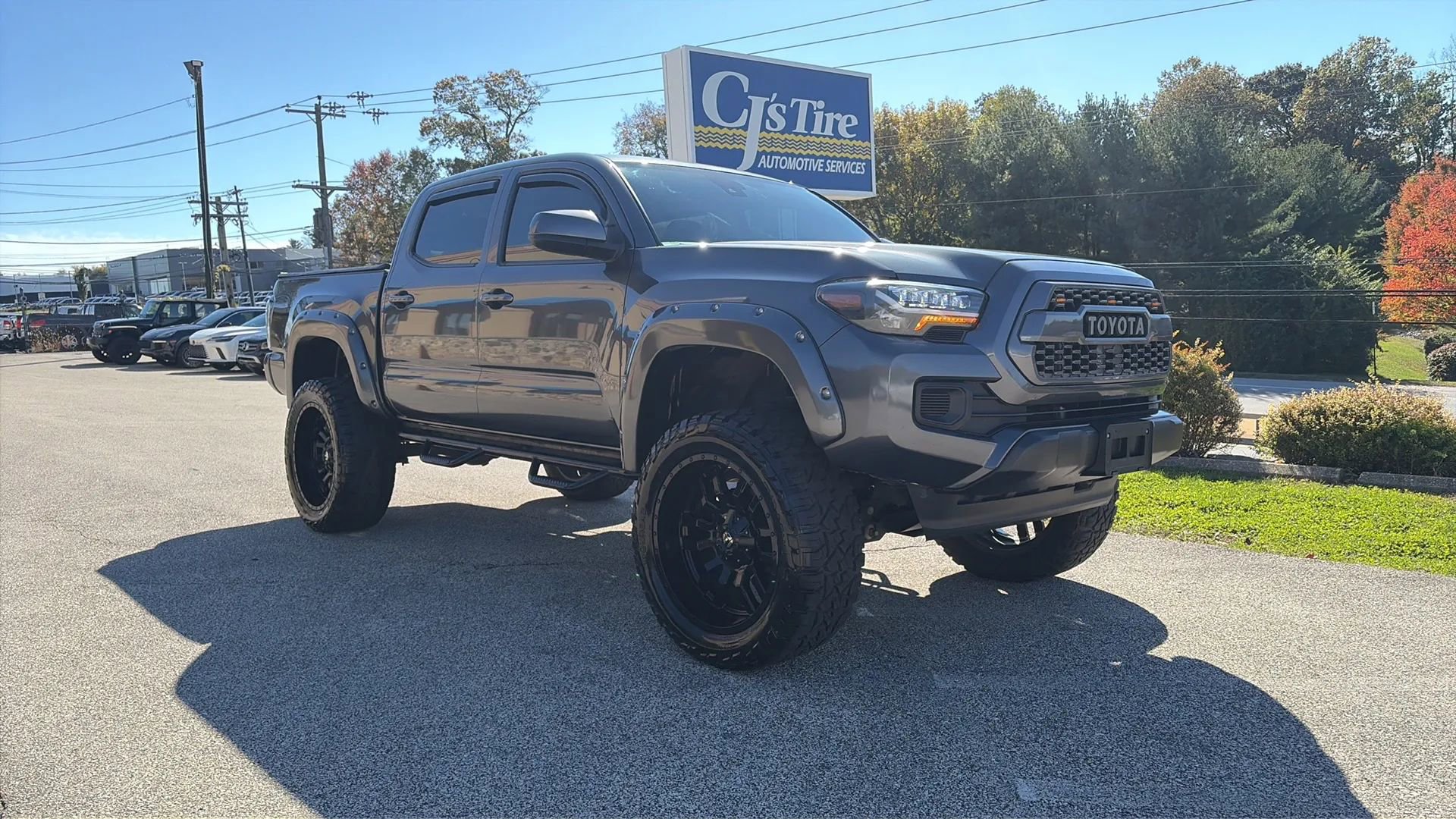 Used 2021 Toyota Tacoma SR5 image 6