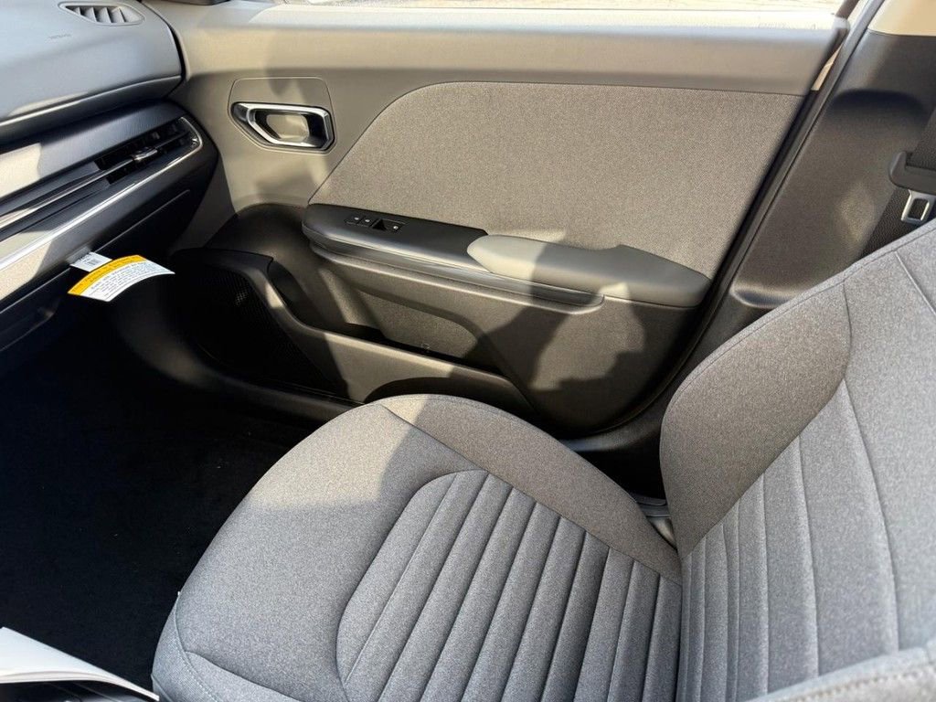 New 2025 Kia K4 EX FWD image 15