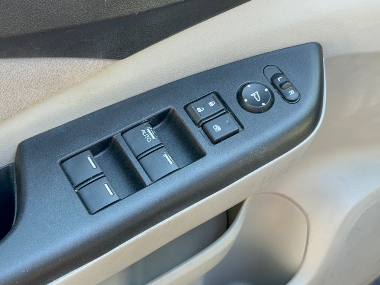 Used 2013 Honda CR-V EX image 15