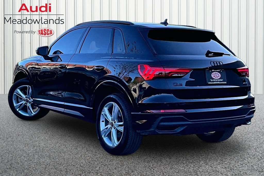 Used 2024 Audi Q3 2.0T Premium w/ Convenience Package AWD/4WD image 4