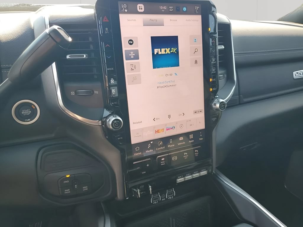 New 2025 RAM 2500 Laramie AWD/4WD image 47