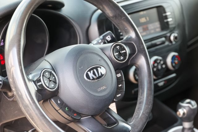 Used 2017 Kia Soul w/ Convenience Package FWD image 29