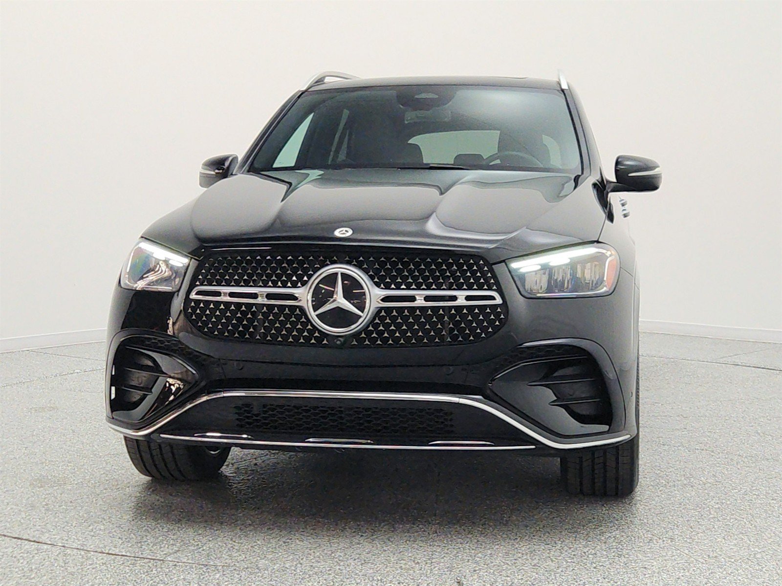 Used 2024 Mercedes-Benz GLE 350 4MATIC image 2