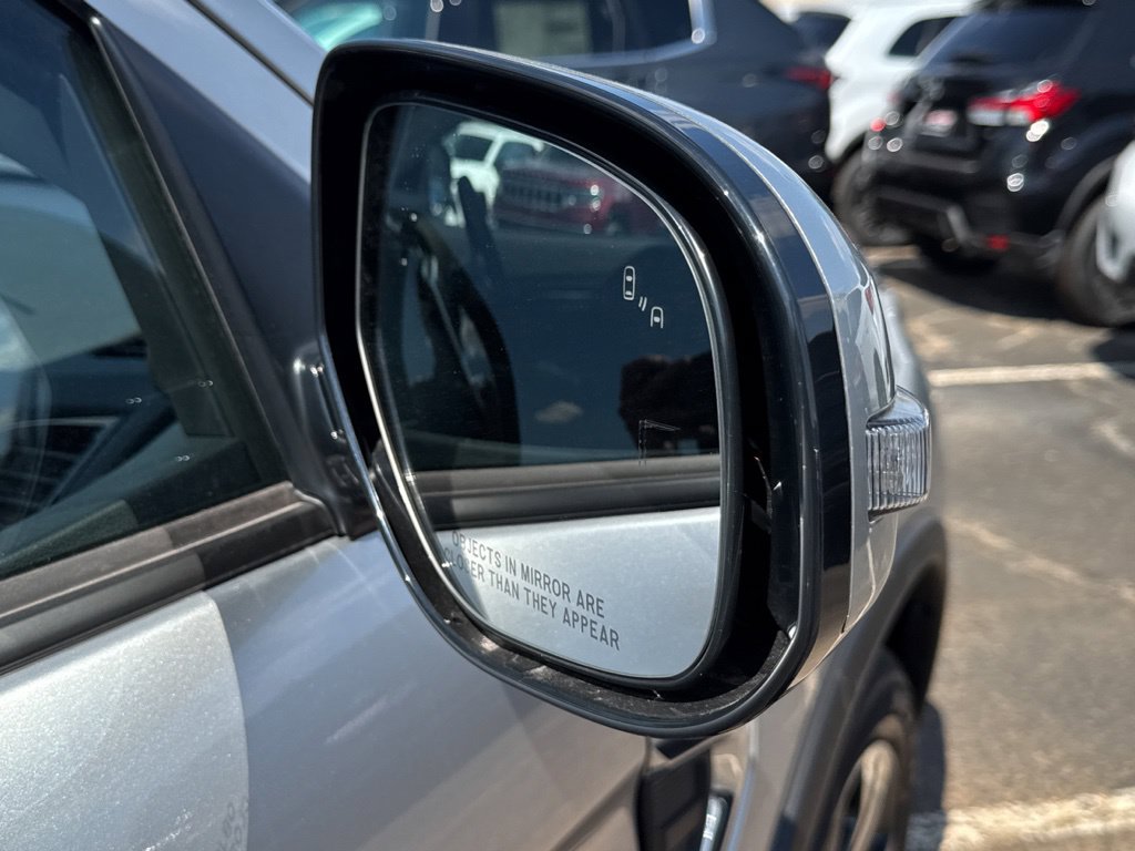 New 2027 Mitsubishi Outlander Sport SE FWD image 32