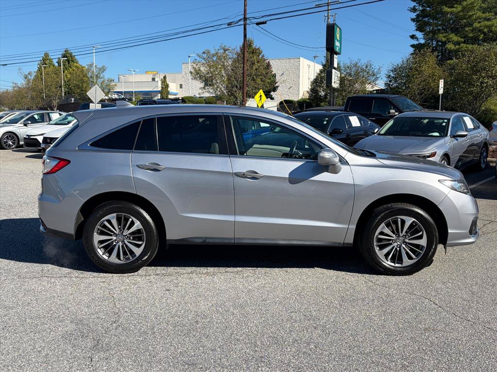 Used 2018 Acura RDX w/ Advance Package AWD/4WD image 3