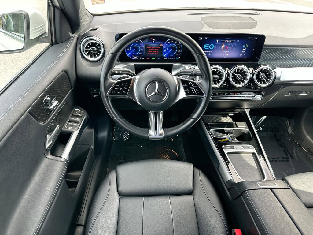 Used 2024 Mercedes-Benz EQB 250+ image 21