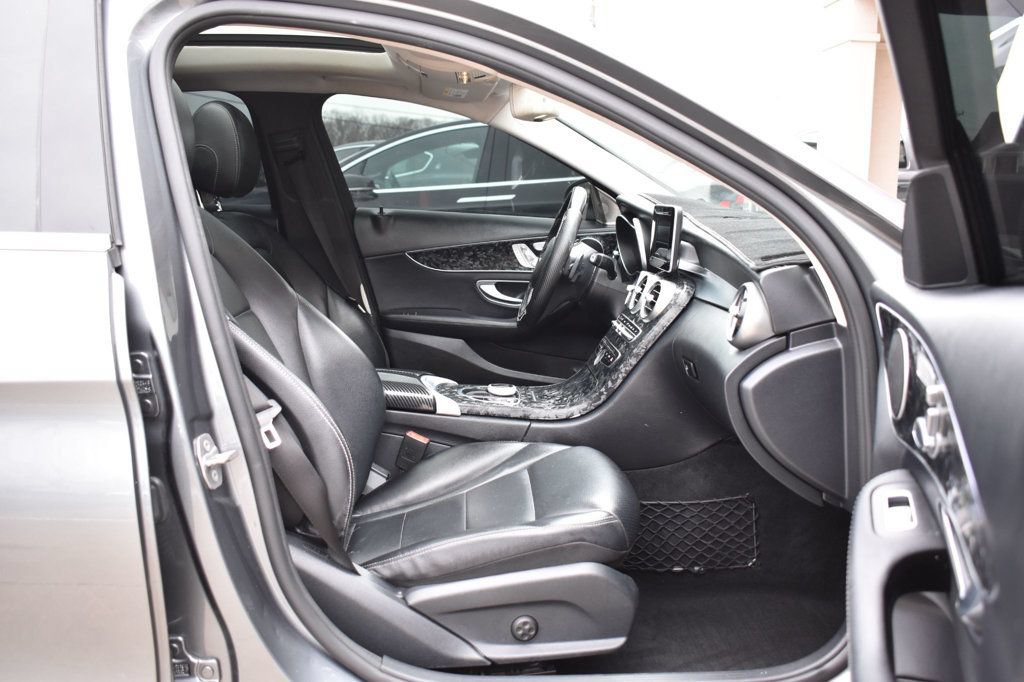 Used 2017 Mercedes-Benz C 300 4MATIC Sedan w/ Premium 1 Package image 17