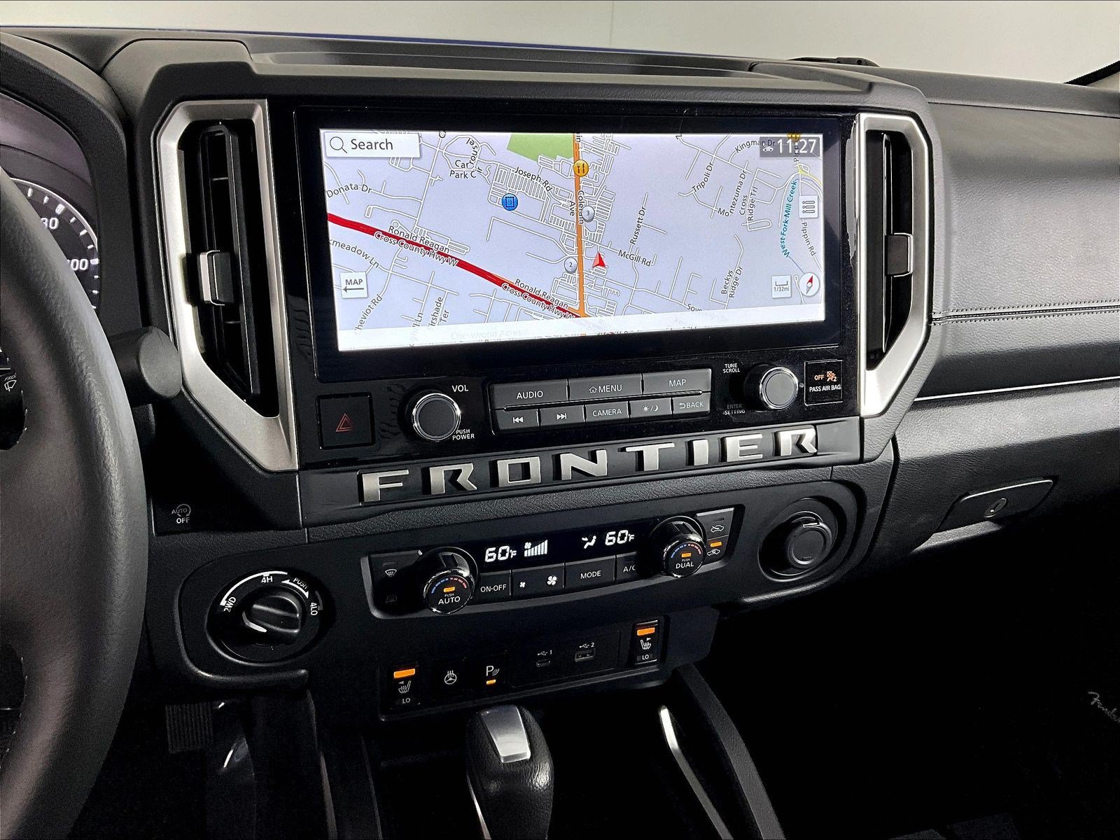 Used 2025 Nissan Frontier SL AWD/4WD image 41