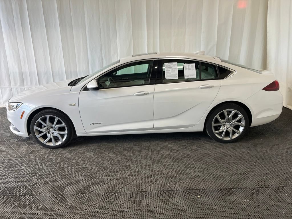 Used 2019 Buick Regal Avenir w/ Driver Confidence Package II FWD image 26
