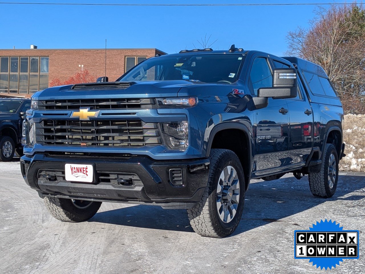 Used 2024 Chevrolet Silverado 2500 Custom w/ Custom Value Package image 8