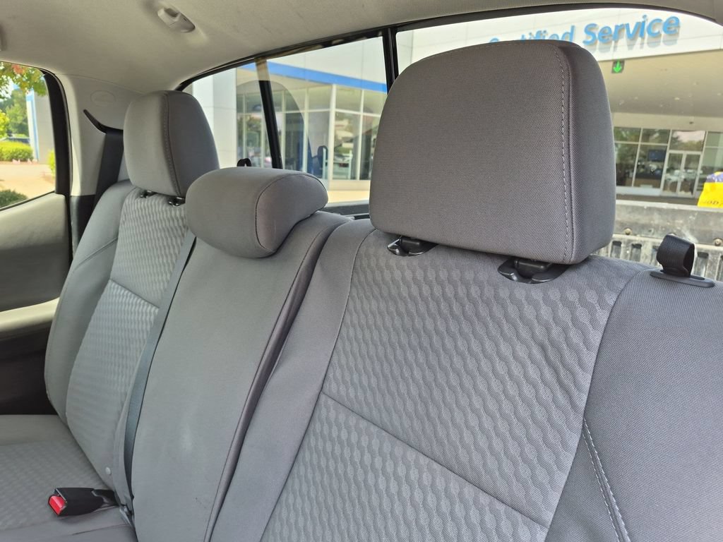 Used 2023 Toyota Tacoma SR5 RWD image 28