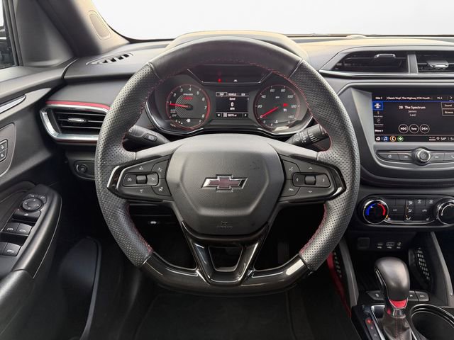 Used 2023 Chevrolet TrailBlazer RS image 12