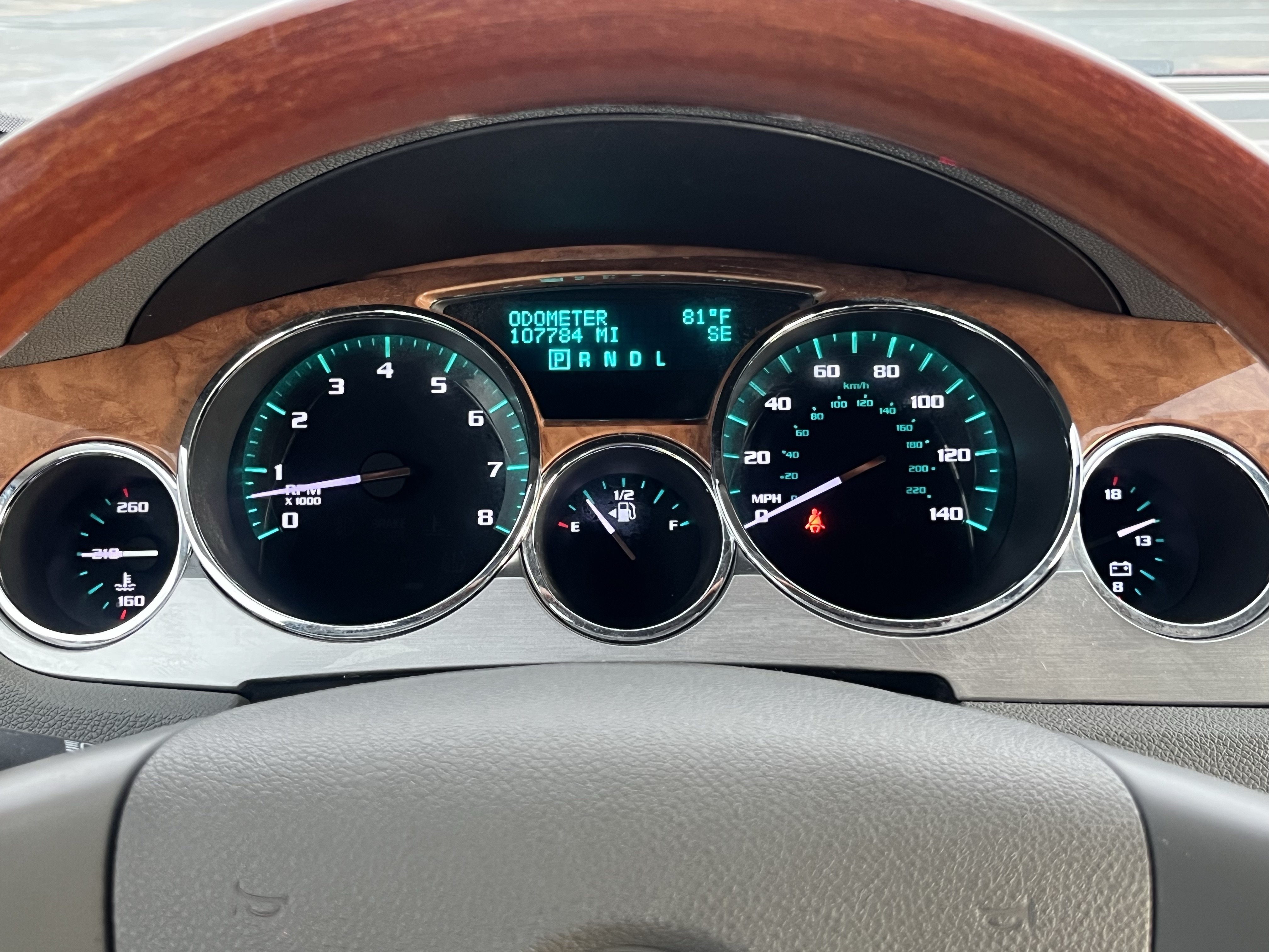 Used 2011 Buick Enclave CXL FWD image 21