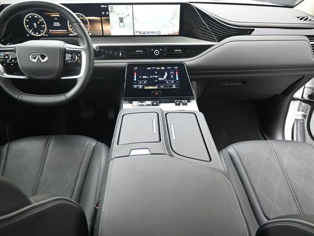 Used 2025 INFINITI QX80 Sensory image 30