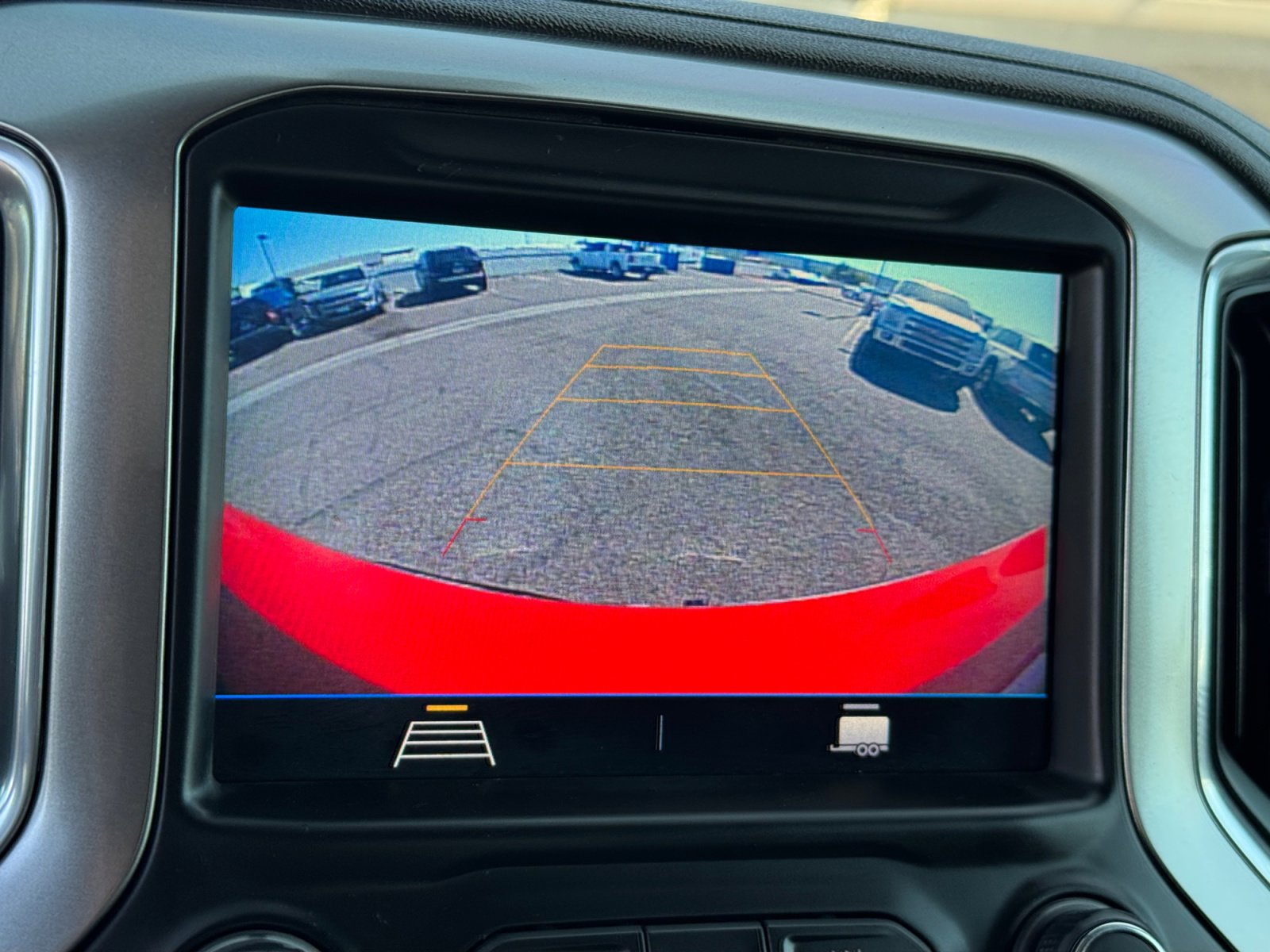 Used 2021 Chevrolet Silverado 1500 LT image 22